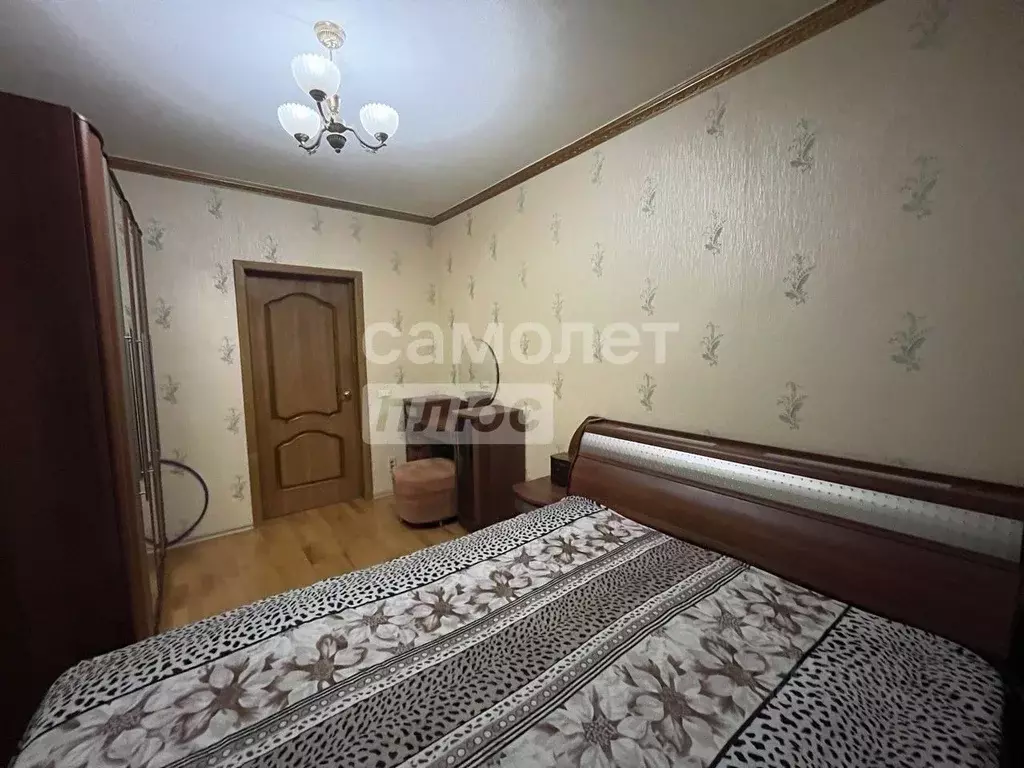 3-к кв. Курская область, Курск ул. Уфимцева, 17 (64.9 м) - Фото 2