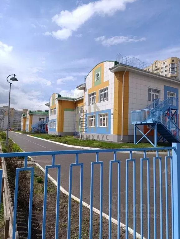 2-к кв. Омская область, Омск Светловская ул., 10 (40.2 м) - Фото 1