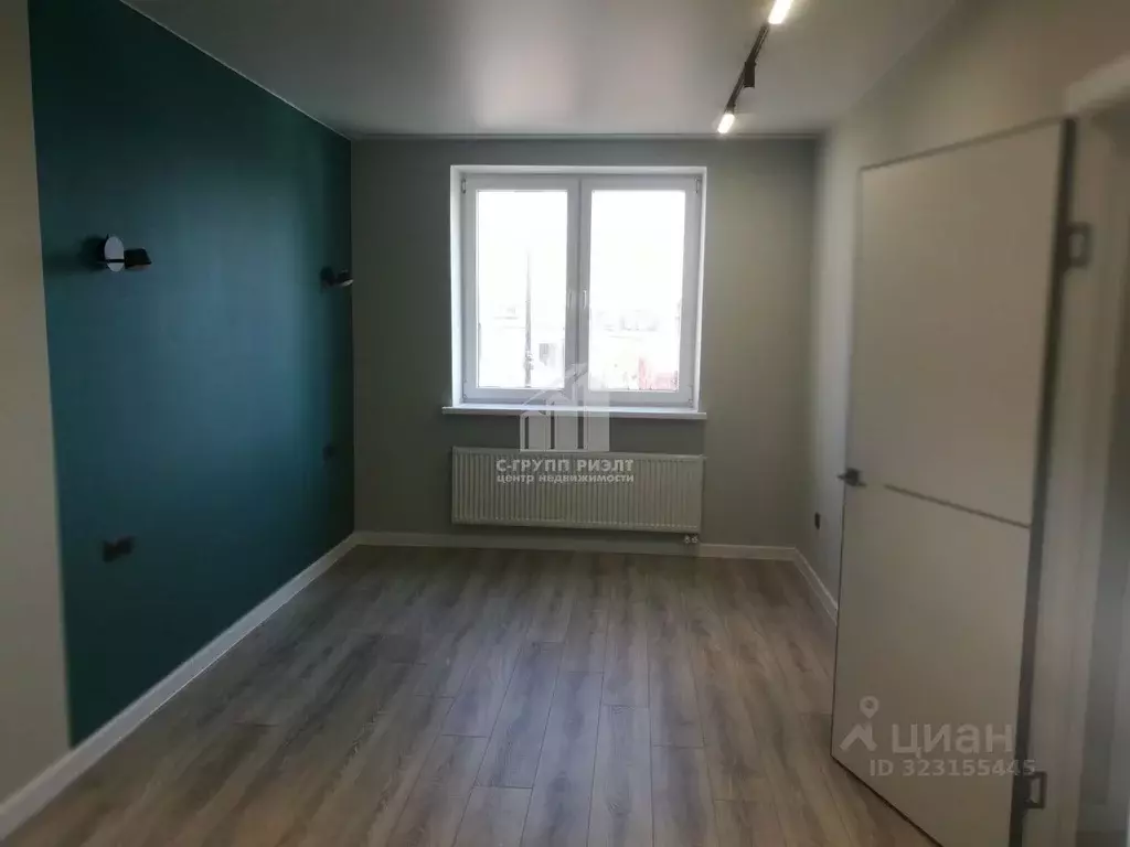 1-к кв. Калининградская область, Гурьевский муниципальный округ, пос. ... - Фото 1