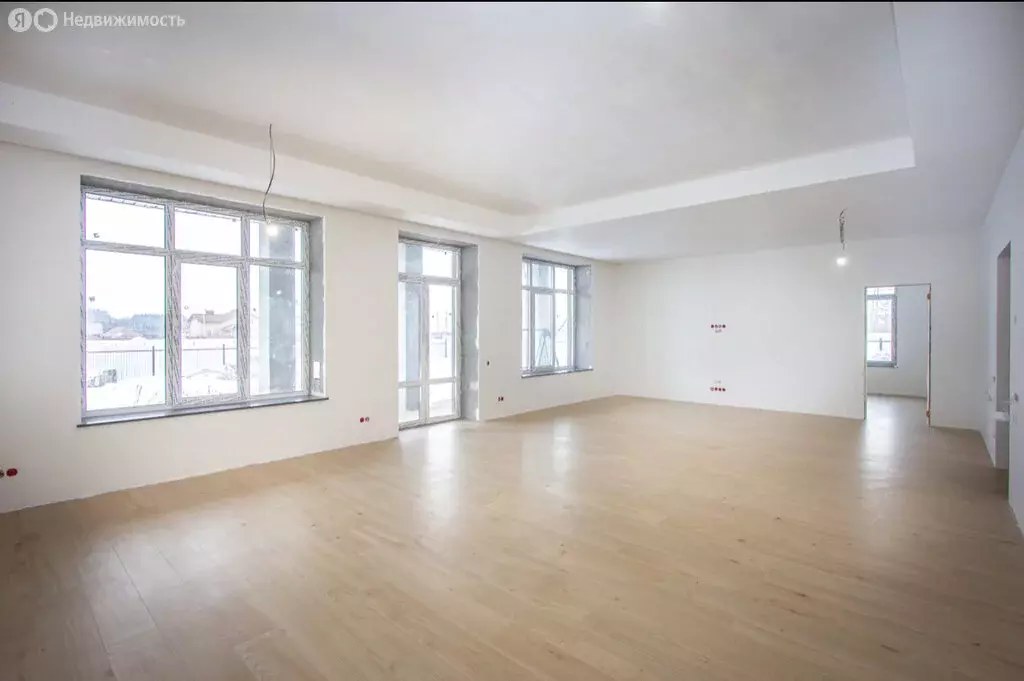 Дом в село Акбердино, улица Рами Гарипова, 13 (269 м) - Фото 1