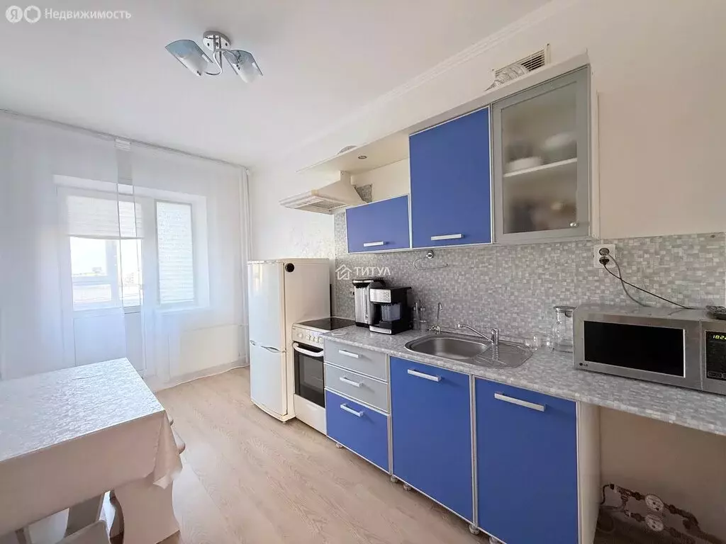 2-комнатная квартира: Кемерово, проспект Шахтёров, 72 (58 м) - Фото 2