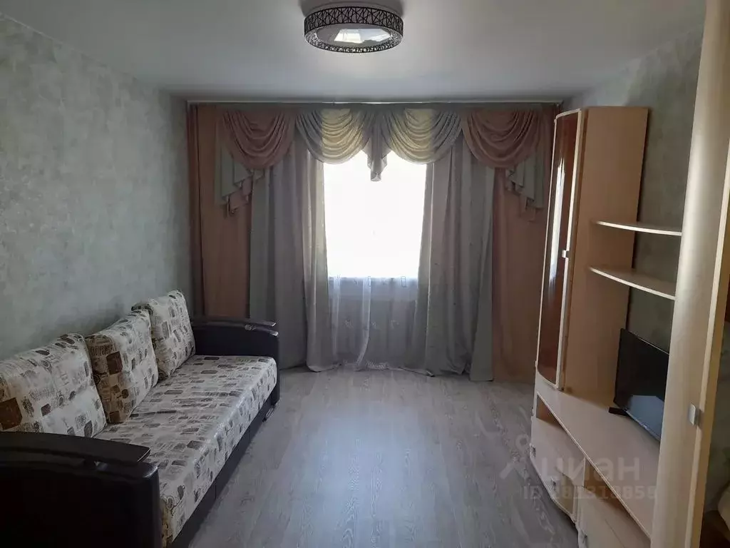 2-к кв. Пермский край, Лысьва ул. Орджоникидзе, 8 (60.0 м) - Фото 0