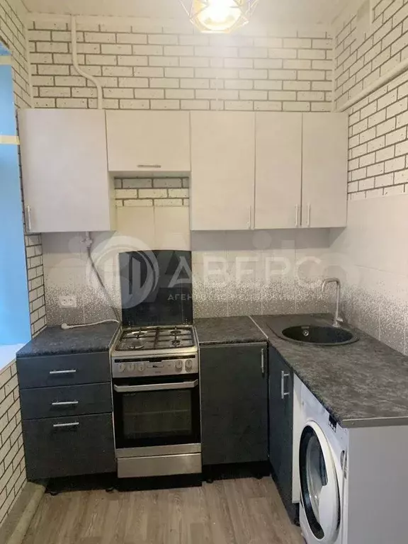 2-к. квартира, 49,8 м, 1/2 эт. - Фото 1