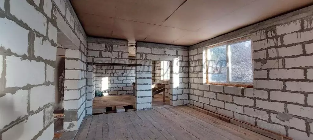 Дом в Алтай, Чемальский район, Элекмонарское с/пос, с. Элекмонар  (246 ... - Фото 2