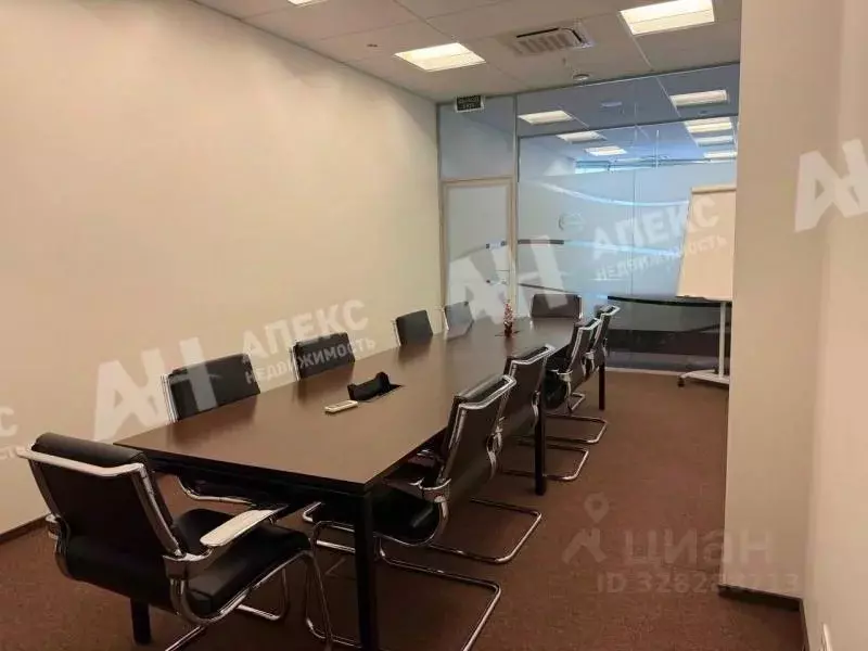 Помещение свободного назначения в Москва Поклонная ул., 3 (170 м) - Фото 1