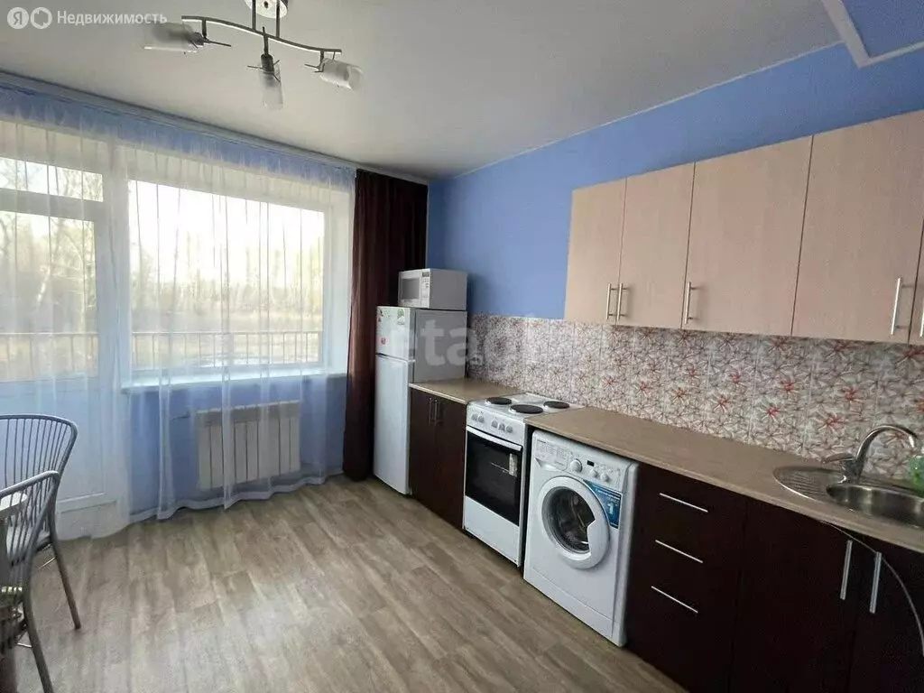 1-комнатная квартира: Абакан, улица Комарова, 9Б (36 м) - Фото 1