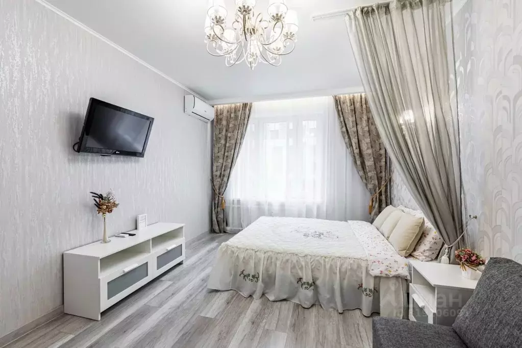 1-к кв. Татарстан, Казань ул. Баки Урманче, 4к1 (35.0 м) - Фото 1
