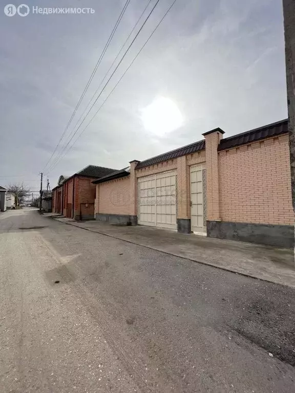 Дом в Грозный, 1-й переулок Сергея Лазо, 12 (205 м) - Фото 1