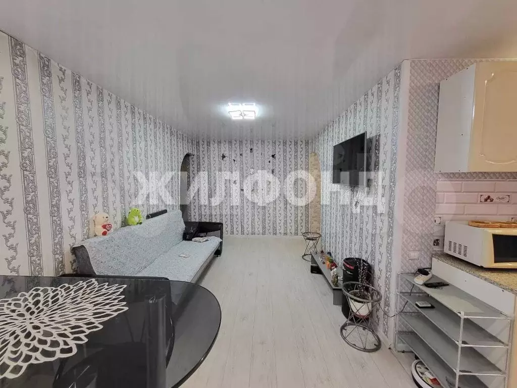 3-к. квартира, 56 м, 4/5 эт. - Фото 1