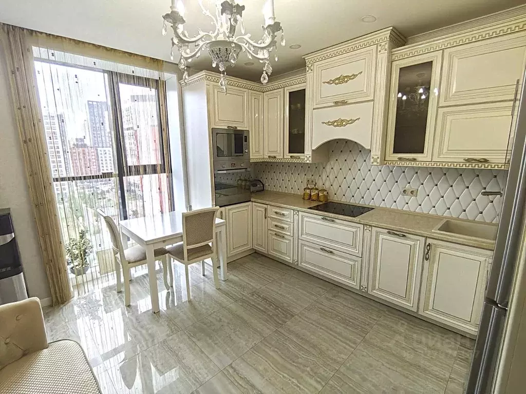 3-к кв. Башкортостан, Уфа ул. Рудольфа Нуреева, 1 (103.8 м) - Фото 1