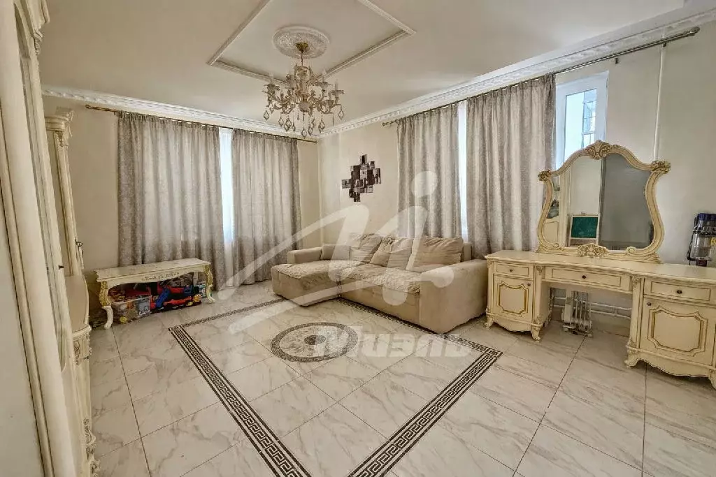 Продается 2-комнатная квартира - Фото 1