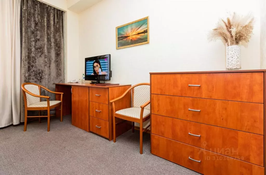 Комната Ханты-Мансийский АО, Сургут просп. Мира, 42с1 (27.0 м) - Фото 1
