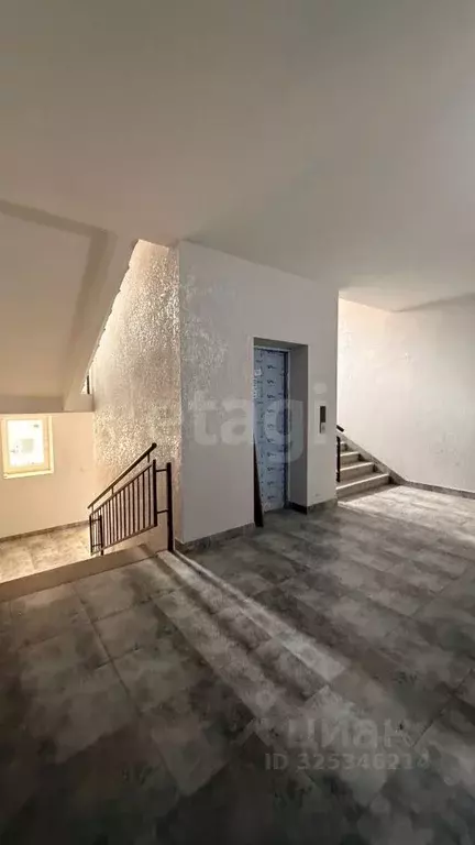 3-к кв. Северная Осетия, Владикавказ ул. Хадарцева, 39к1 (110.0 м) - Фото 1