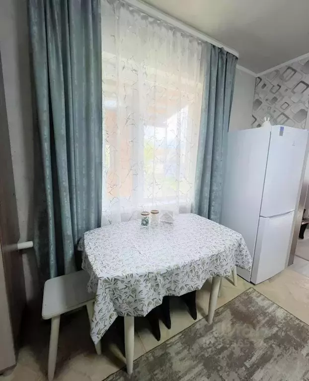 Дом в Алтай, Горно-Алтайск Коммунистический просп., 230 (48 м) - Фото 1