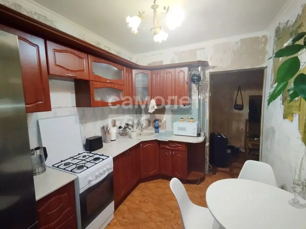 3-к кв. Белгородская область, Старый Оскол Юность мкр, 7 (59.0 м) - Фото 0