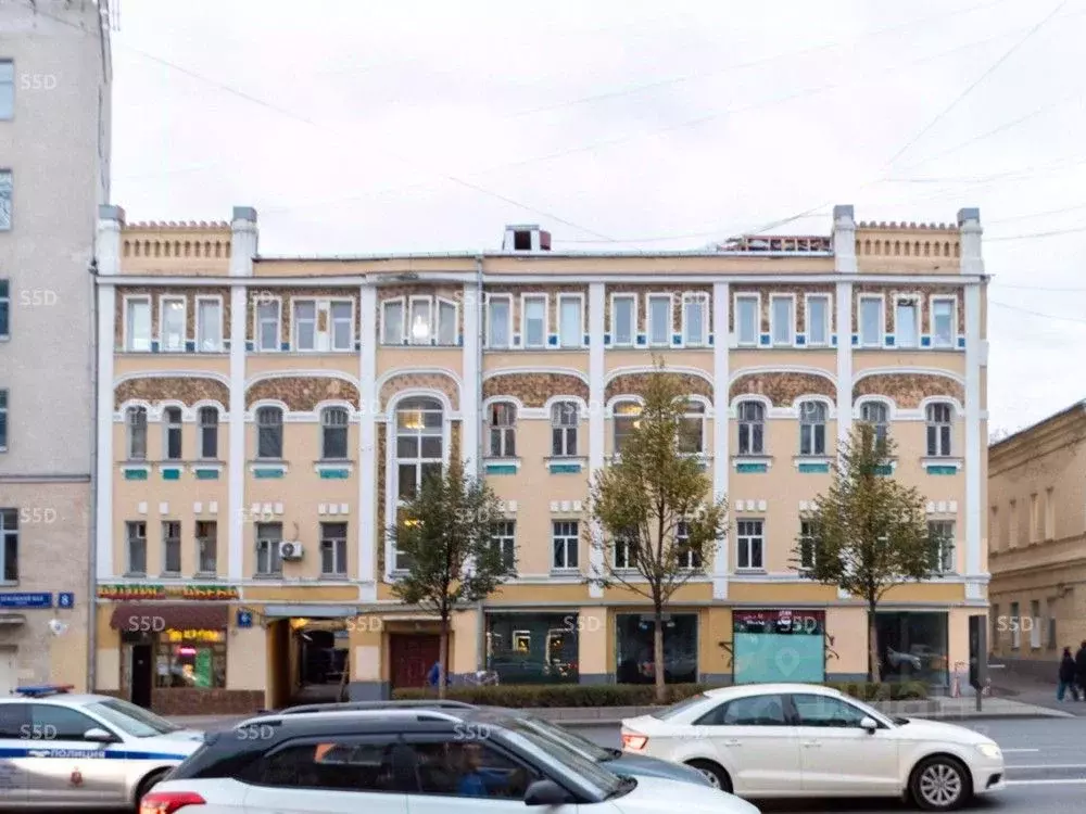 Торговая площадь в Москва ул. Земляной Вал, 6С1 (200 м) - Фото 1