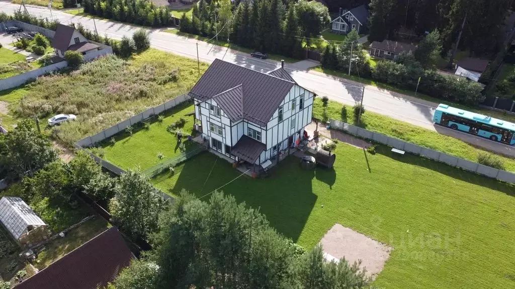 Дом в Ленинградская область, Выборгский район, Первомайское с/пос, ... - Фото 2