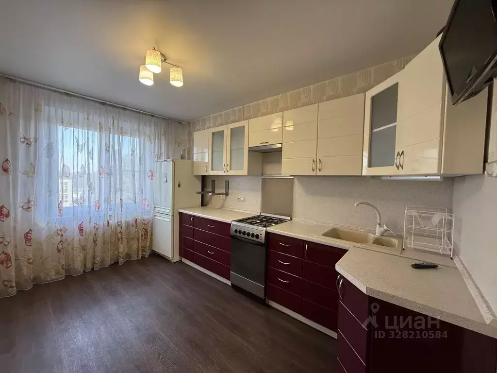 3-к кв. Тверская область, Тверь Кривичская ул., 6 (68.6 м) - Фото 1