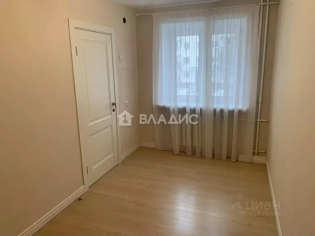 2-к кв. Московская область, Лобня Мирная ул., 22 (44.8 м) - Фото 0