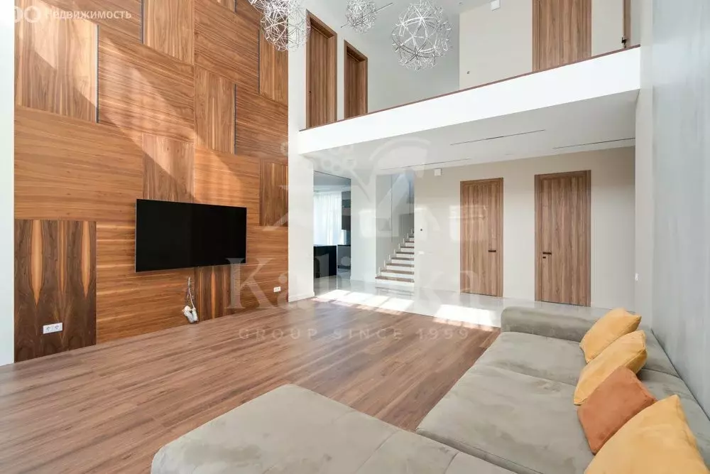 Дом в деревня Глухово, КП Архангельское-2 (295 м) - Фото 1