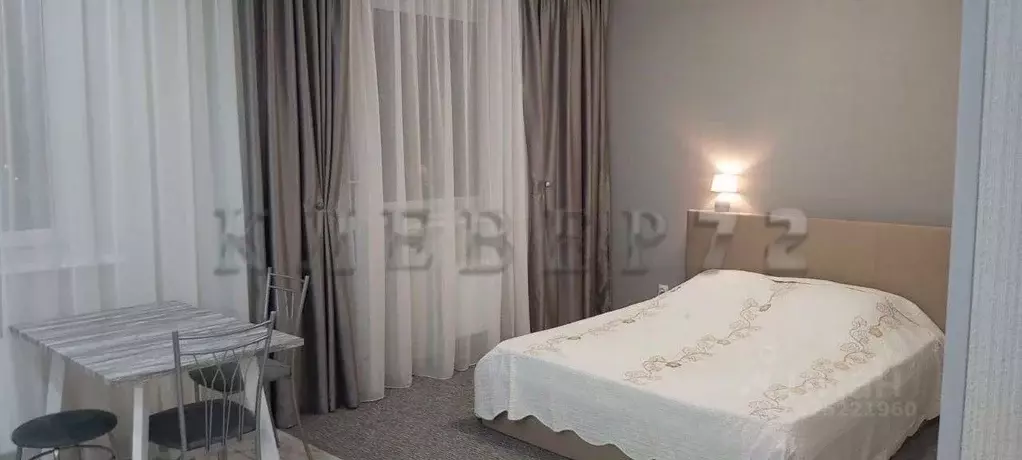 Студия Тюменская область, Тюмень Таврическая ул., 9к7 (30.0 м) - Фото 1