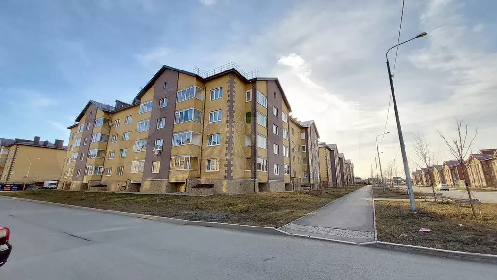 3-к. квартира, 71 м, 1/4 эт. - Фото 1
