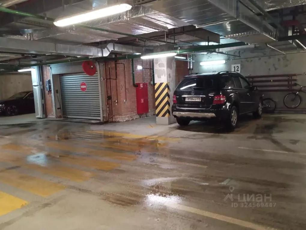 Гараж в Санкт-Петербург ул. Парфеновская, 9к2 (14 м) - Фото 1