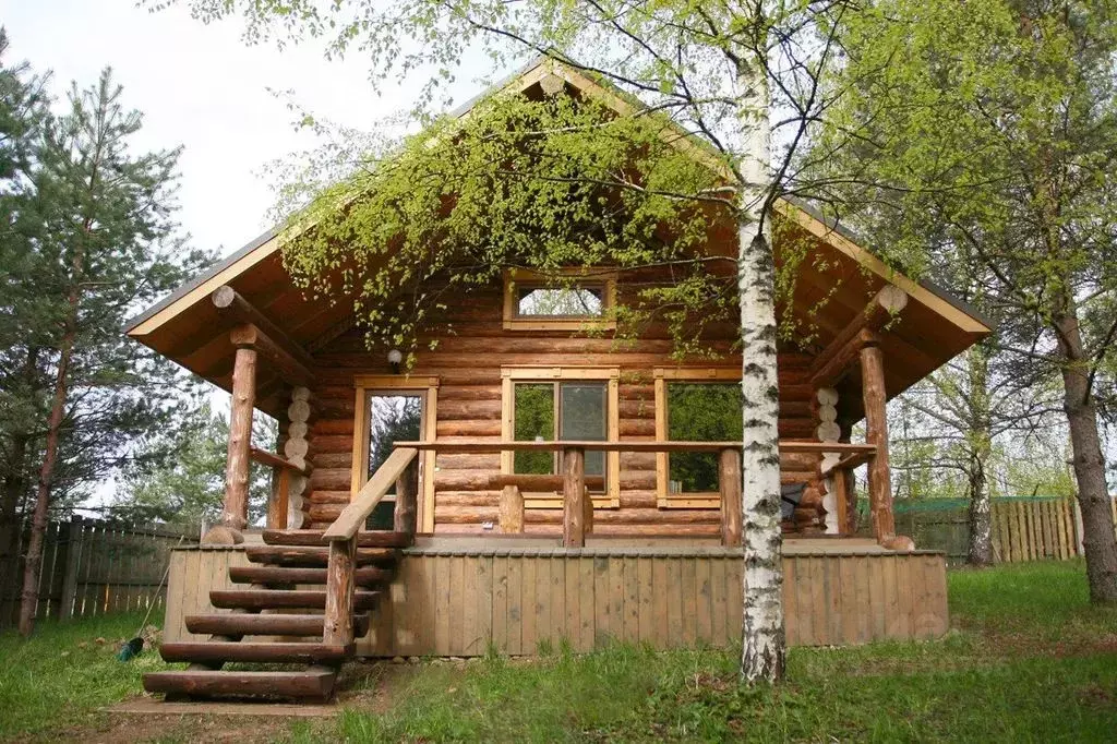 Дом в Новгородская область, Валдайский район, Рощинское с/пос, д. ... - Фото 0