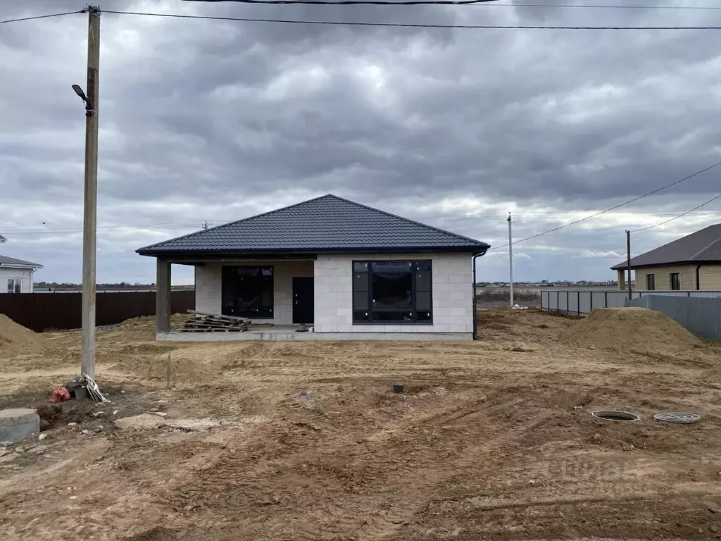 Дом в Астраханская область, Приволжский район, с. Осыпной Бугор  (180 ... - Фото 2
