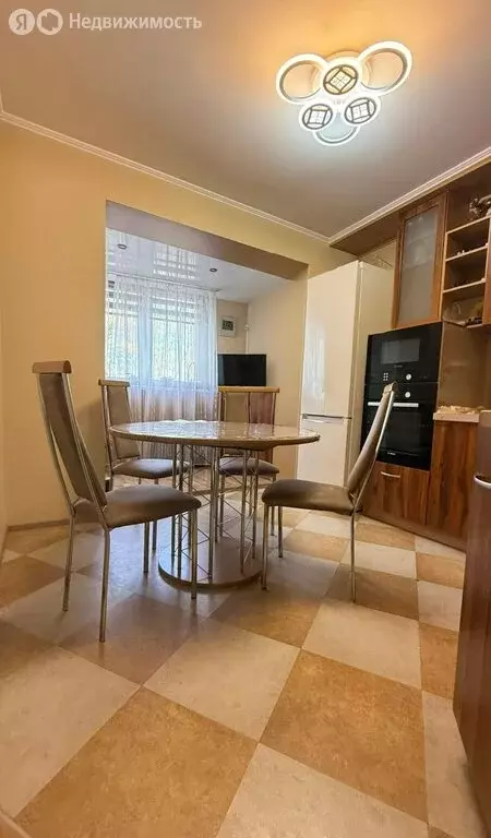 5-комнатная квартира: Уссурийск, Советская улица, 120 (103.8 м) - Фото 0