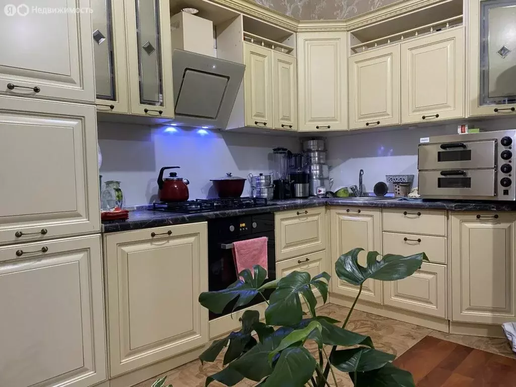 Дом в Махачкала, Межевая улица, 88 (150 м) - Фото 1