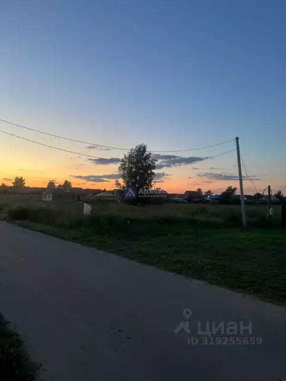 Участок в Тюменская область, Тюменский район, с. Перевалово Заречная ... - Фото 1