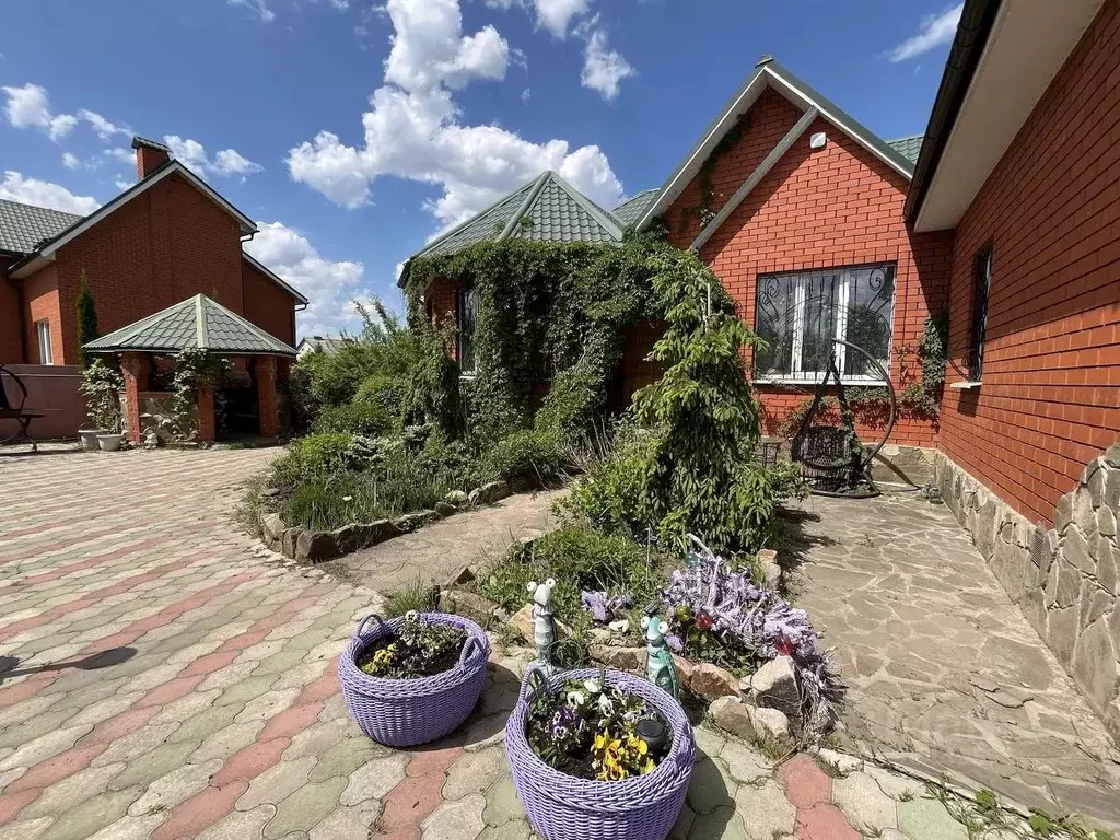 Дом в Курская область, Курск Есенинская ул. (159 м) - Фото 1