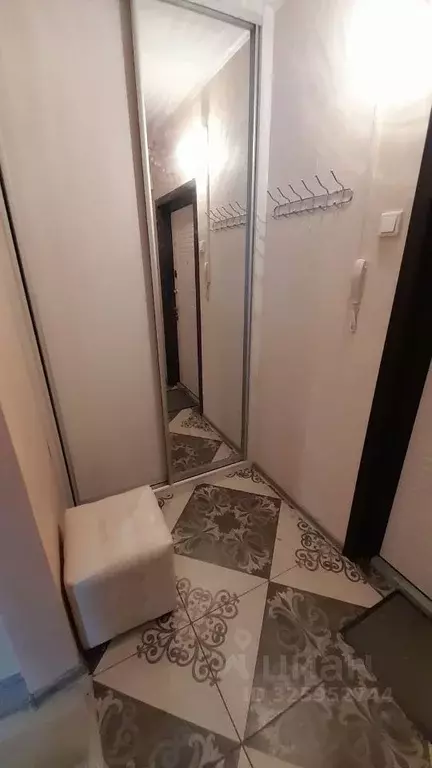 3-к кв. Омская область, Омск Осоавиахимовская ул., 181к3 (77.2 м) - Фото 2