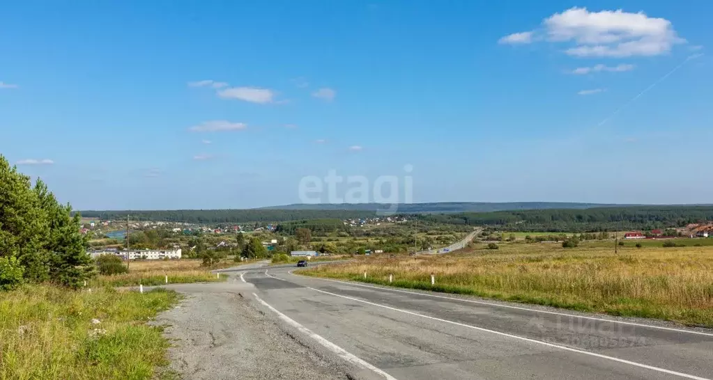 Дом в Свердловская область, Первоуральск городской округ, с. Слобода ... - Фото 0