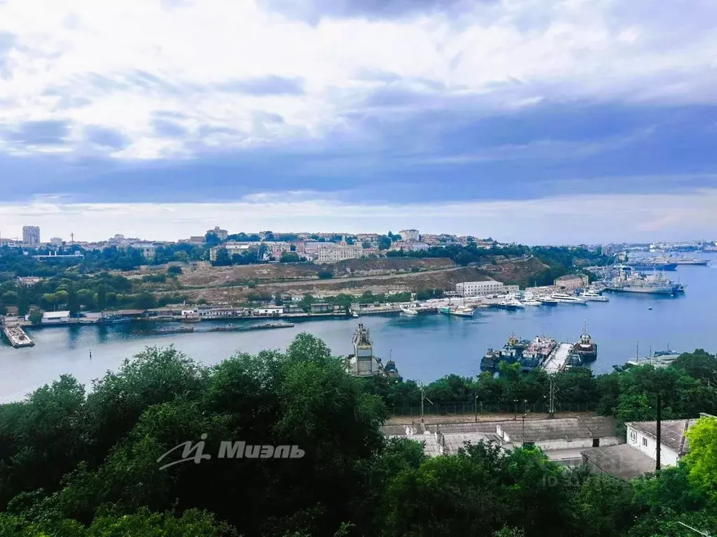 Дом в Севастополь ул. Углицкая, 48 (359 м) - Фото 1