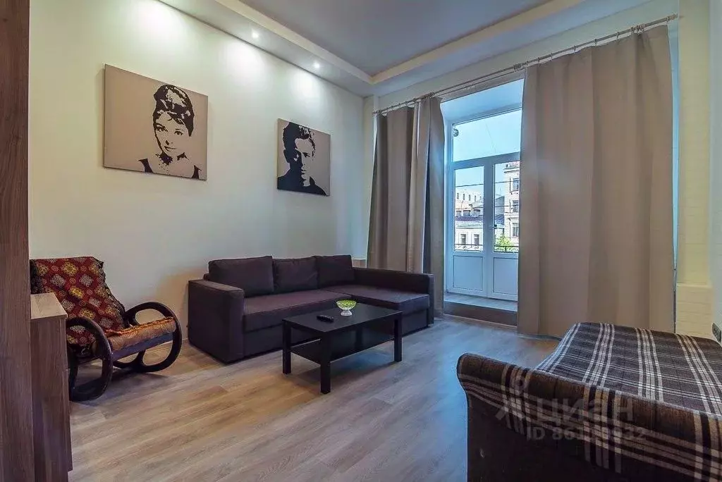 1-к кв. Санкт-Петербург наб. Канала Грибоедова, 93 (72.0 м) - Фото 1