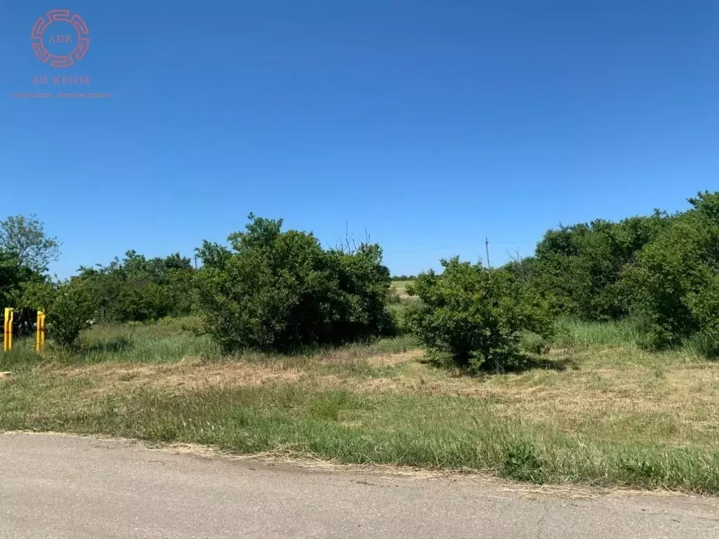Участок в Крым, Ленинский район, с. Луговое ул. Шагиняна (23.0 сот.) - Фото 1