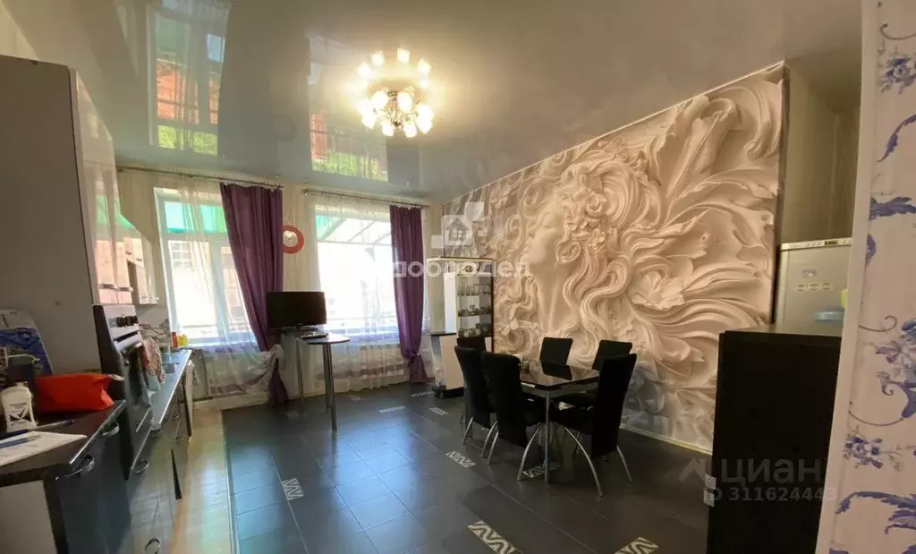 Коттедж в Свердловская область, Среднеуральск ул. Гагарина, 18 (464 м) - Фото 2