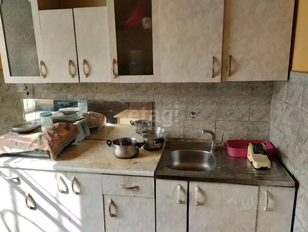 3-к кв. Кемеровская область, Новокузнецк ул. Ленина, 42 (72.1 м) - Фото 0