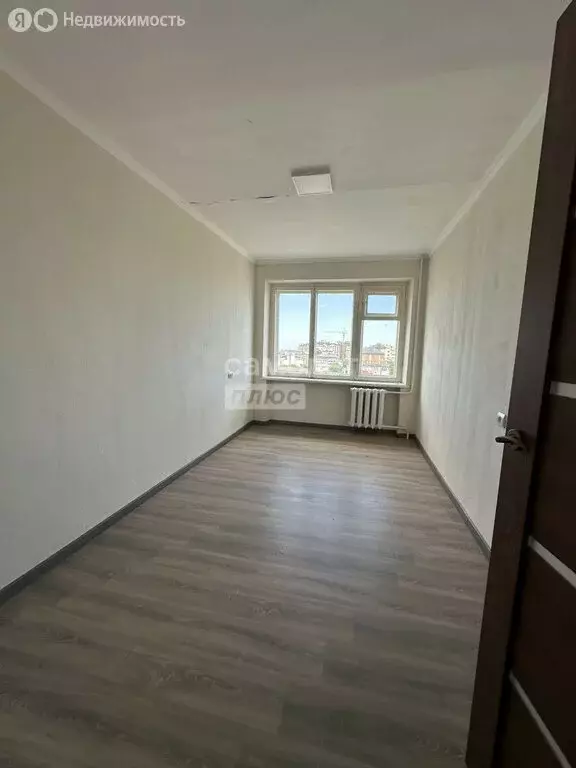 4-комнатная квартира: Нальчик, улица Пушкина, 62 (84 м) - Фото 1