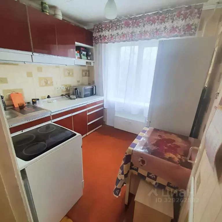 3-к кв. Кемеровская область, Новокузнецк просп. Бардина, 40 (57.8 м) - Фото 2