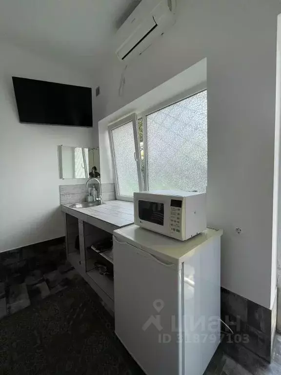 Комната Крым, Ялта ул. Ломоносова, 5 - Фото 1