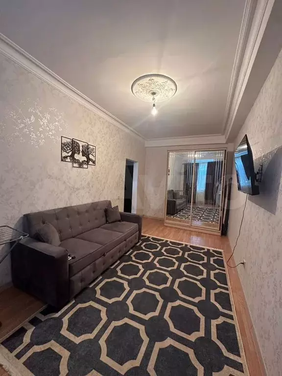 1-к. квартира, 40 м, 1/1 эт. - Фото 1