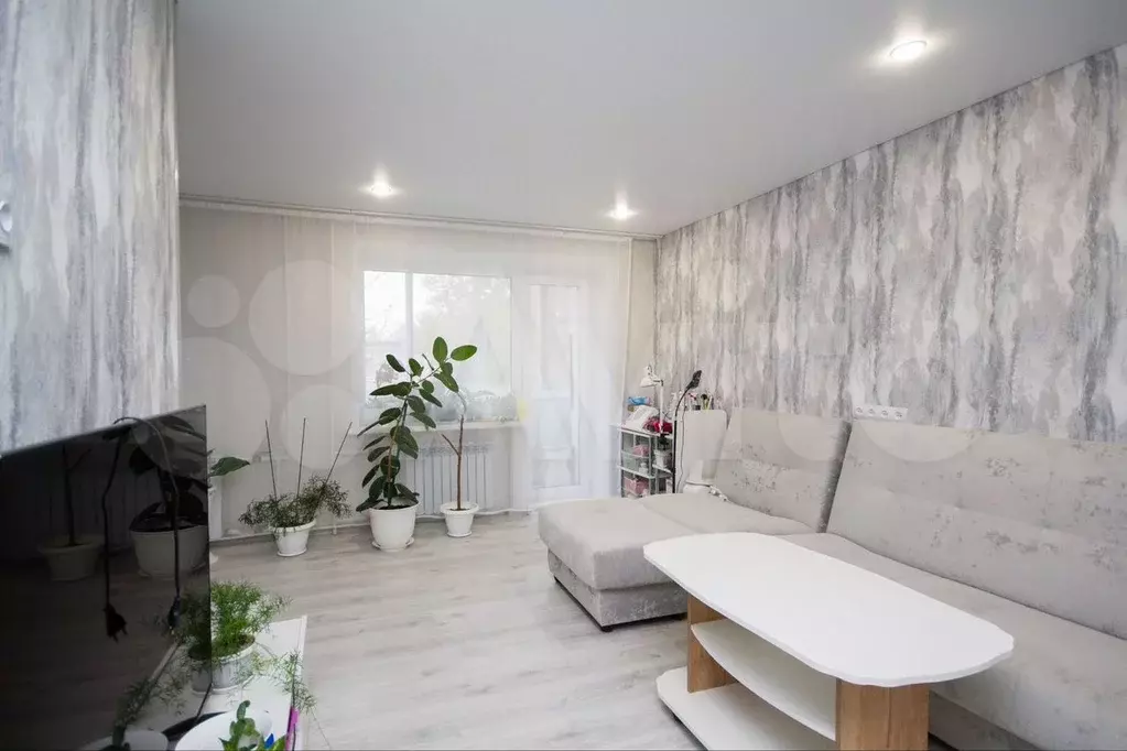 2-к. квартира, 45 м, 2/5 эт. - Фото 0