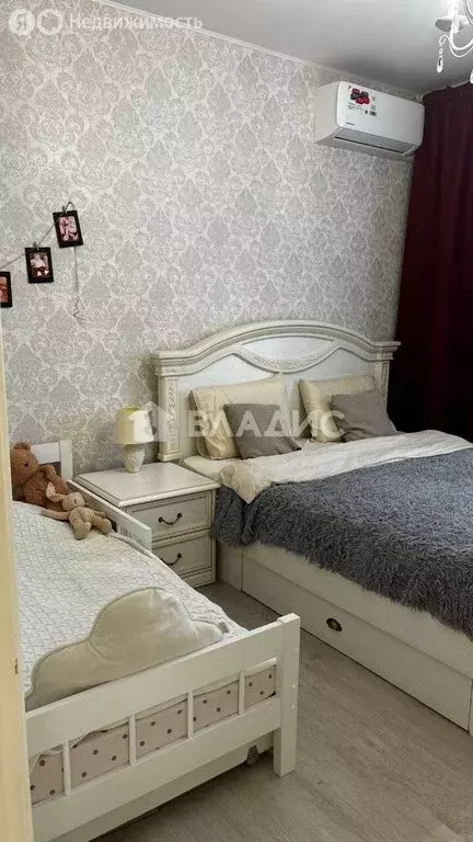 2-комнатная квартира: Нижний Новгород, Бурнаковская улица, 79 (47.3 м) - Фото 1