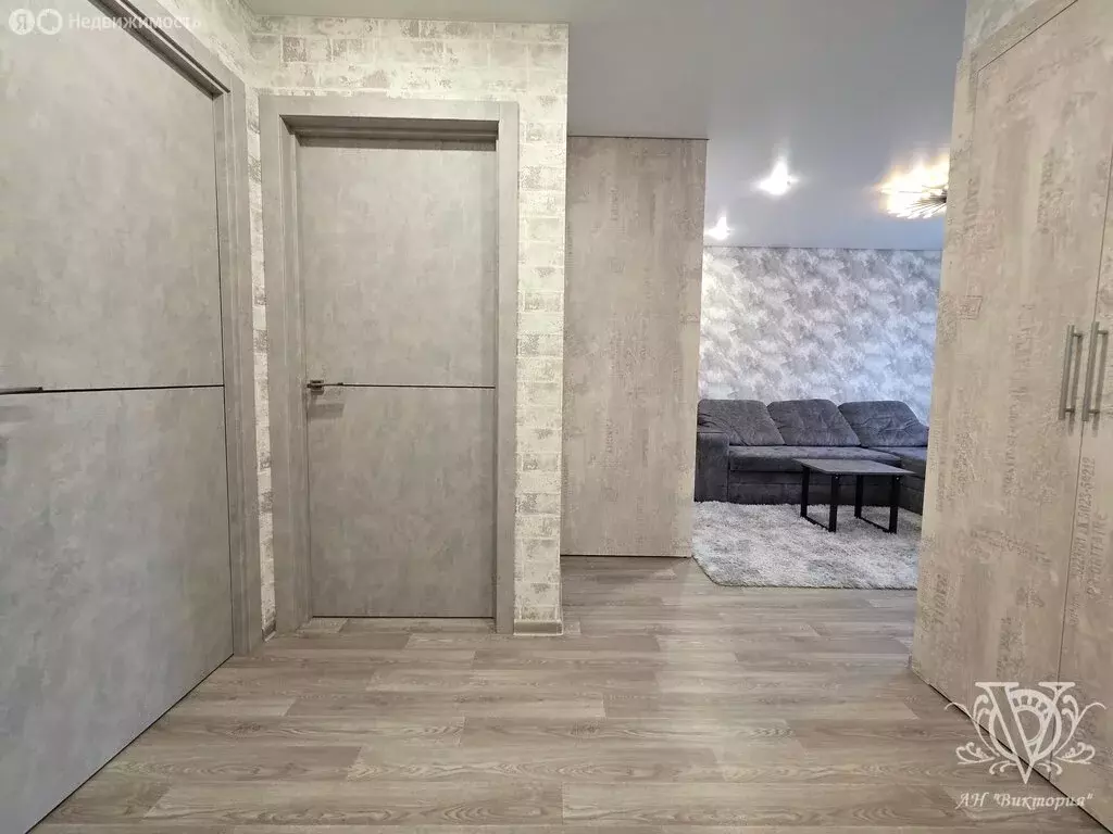 3-комнатная квартира: Ухта, проспект Космонавтов, 29 (59 м) - Фото 0