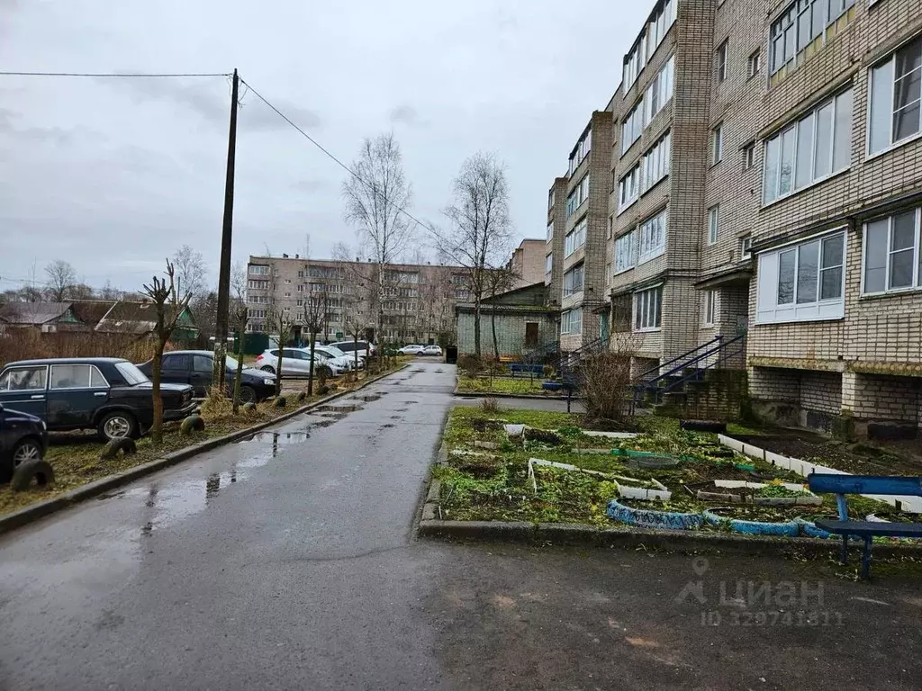 1-к кв. Новгородская область, Старая Русса ул. Лермонтова, 21 (31.6 м) - Фото 1