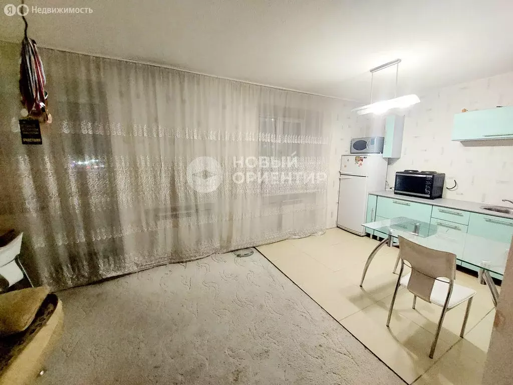 Квартира-студия: Арамиль, улица Космонавтов, 11 (27.1 м) - Фото 1