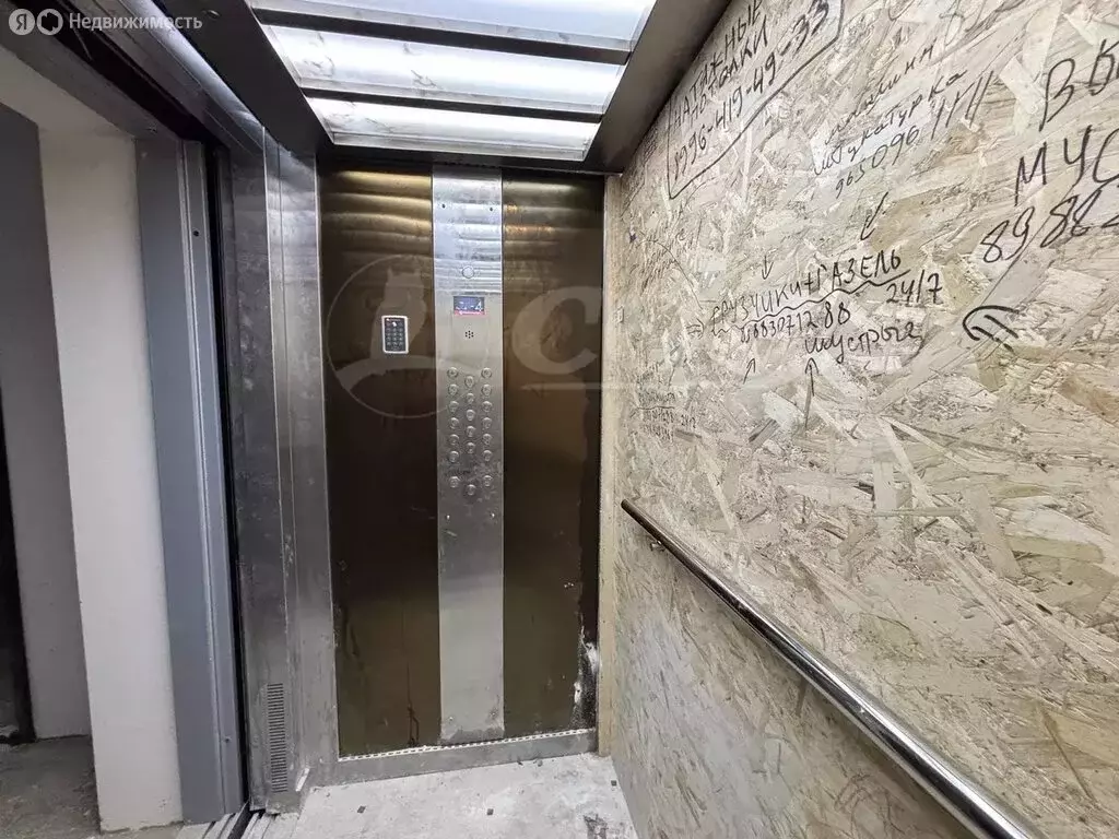 1-комнатная квартира: Махачкала, улица Ирчи Казака, 101Гк4 (56 м) - Фото 2